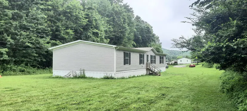 15 Renee Lane, London, KY 40744 — primary photo