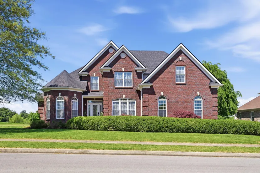 428 Houston Oaks Drive, Paris, KY 40361 — primary photo