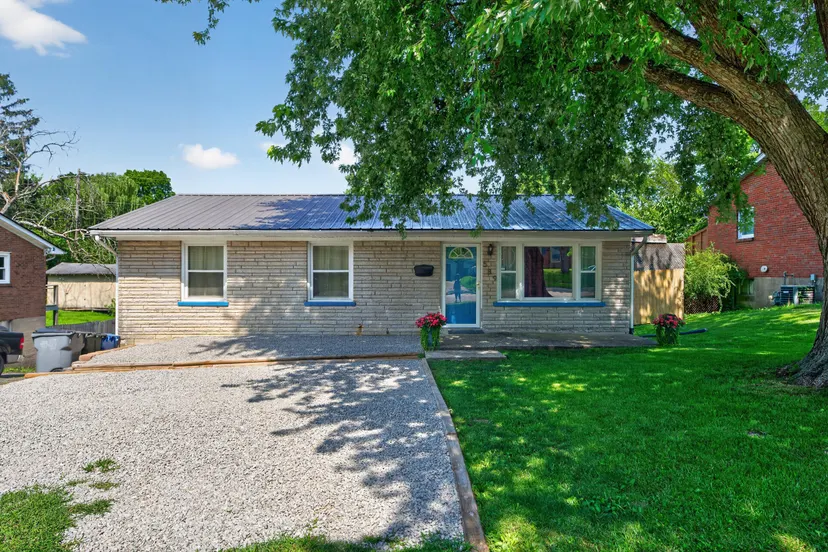 589 Plainview Road, Lexington, KY 40517 — primary photo