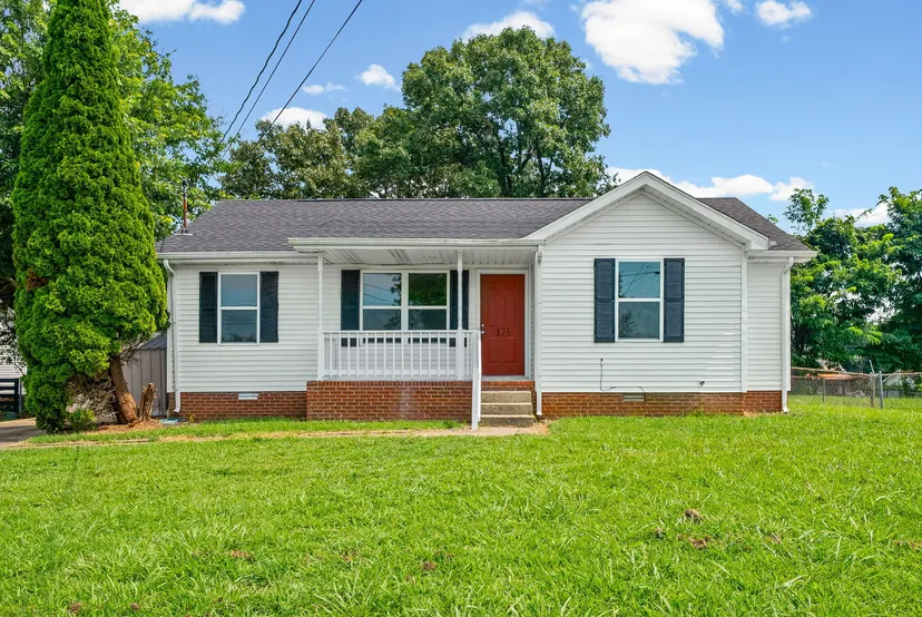 825 Washington Avenue, Oak Grove, KY 42262 — primary photo