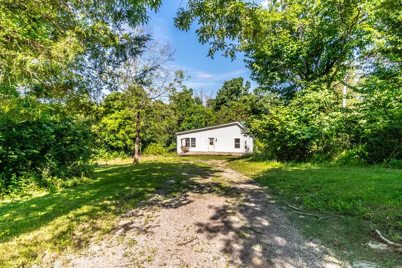 13081 Seaville Road, Willisburg, KY 40078 — primary photo