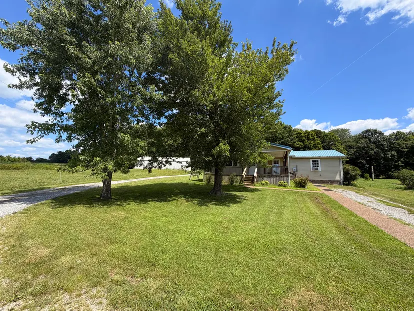 17140 Froghop Road, Hopkinsville, KY 42240 — primary photo