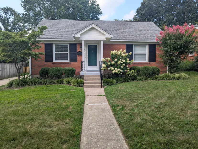 621 Cardinal Lane, Lexington, KY 40503 — primary photo
