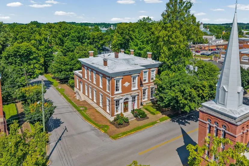 296 S Main Street, Russellville, KY 42276 — primary photo