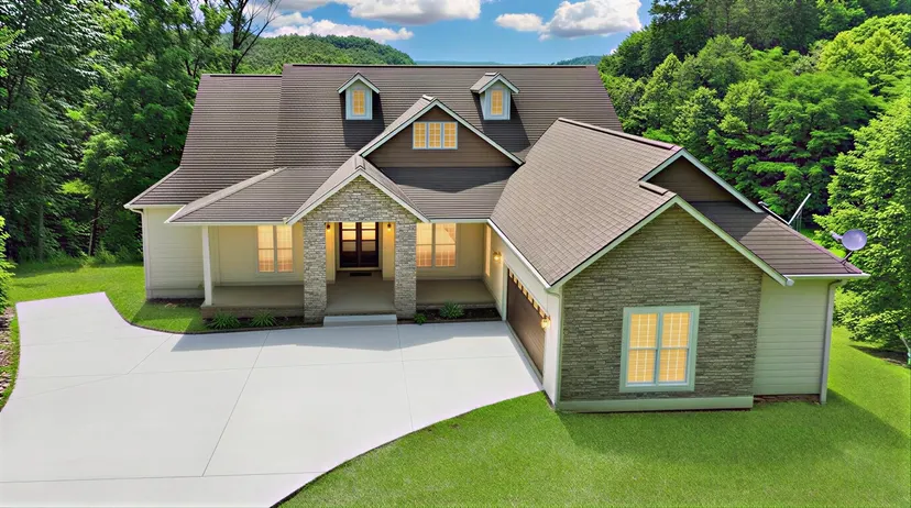 295 Kipling Circle, Eddyville, KY 42038 — primary photo