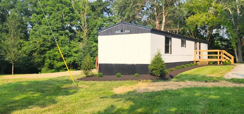 14615 Woody Shelton Road, Hopkinsville, KY 42240 — primary photo