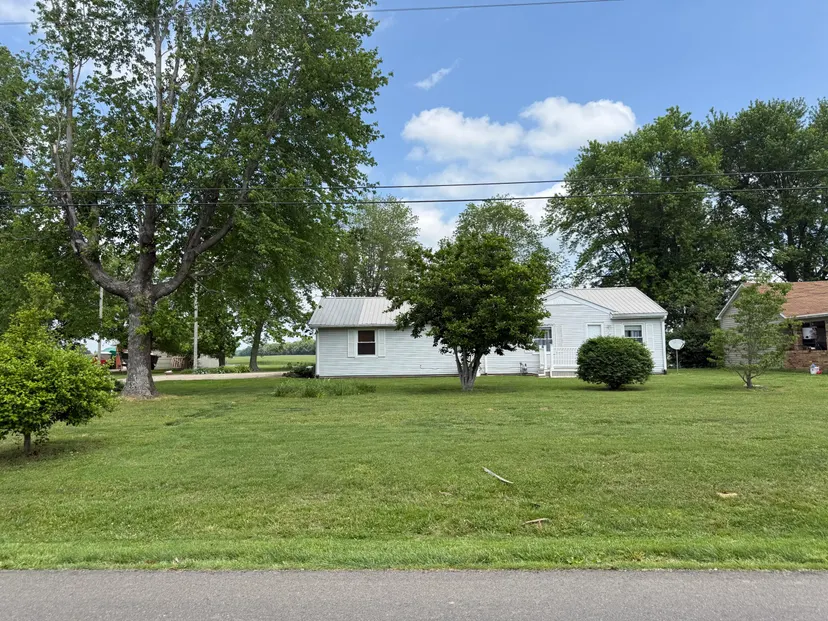 486 St Rt 348, Symsonia, KY 42082 — primary photo