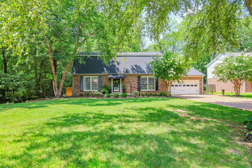 3847 Phillips Avenue, Paducah, KY 42001 — primary photo
