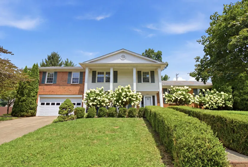 2985 Montavesta Road, Lexington, KY 40502 — primary photo