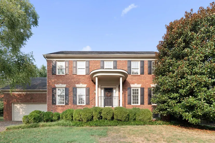 2197 Taborlake Circle, Lexington, KY 40502 — primary photo