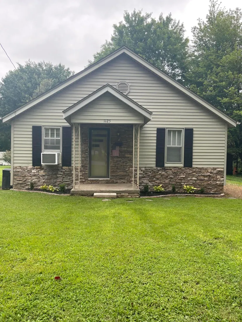1125 Depot Street, Mayfield, KY 42066 — primary photo