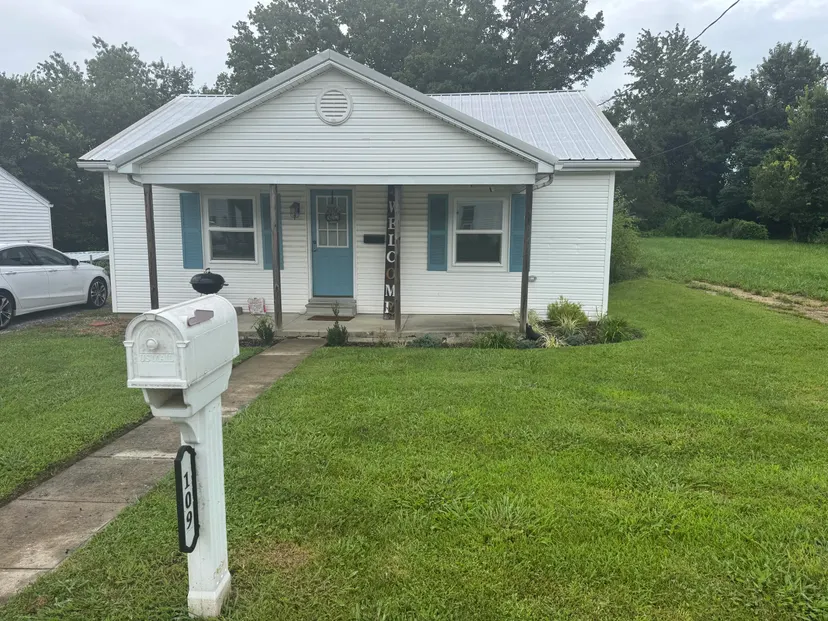 109 Turner Avenue, Lancaster, KY 40444 — primary photo
