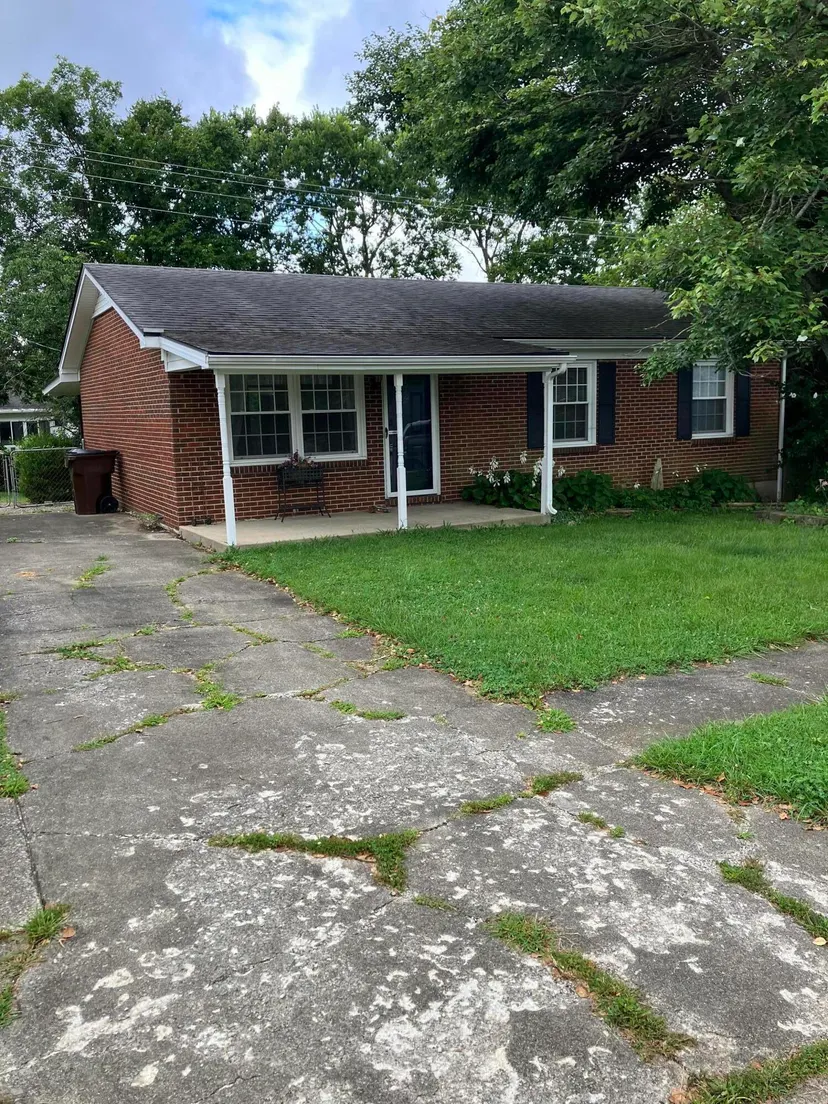 119 Rolling Acres Drive, Nicholasville, KY 40356 — primary photo