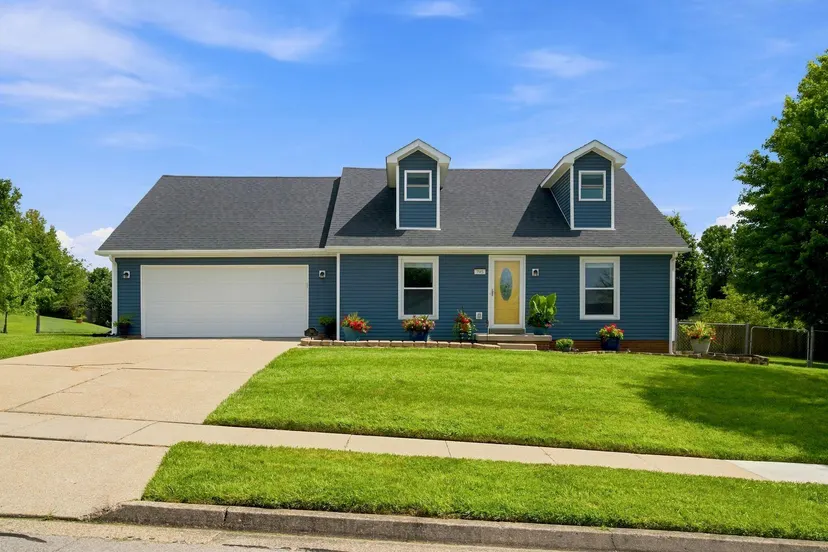 745 Jaeduke Drive, Lexington, KY 40517 — primary photo