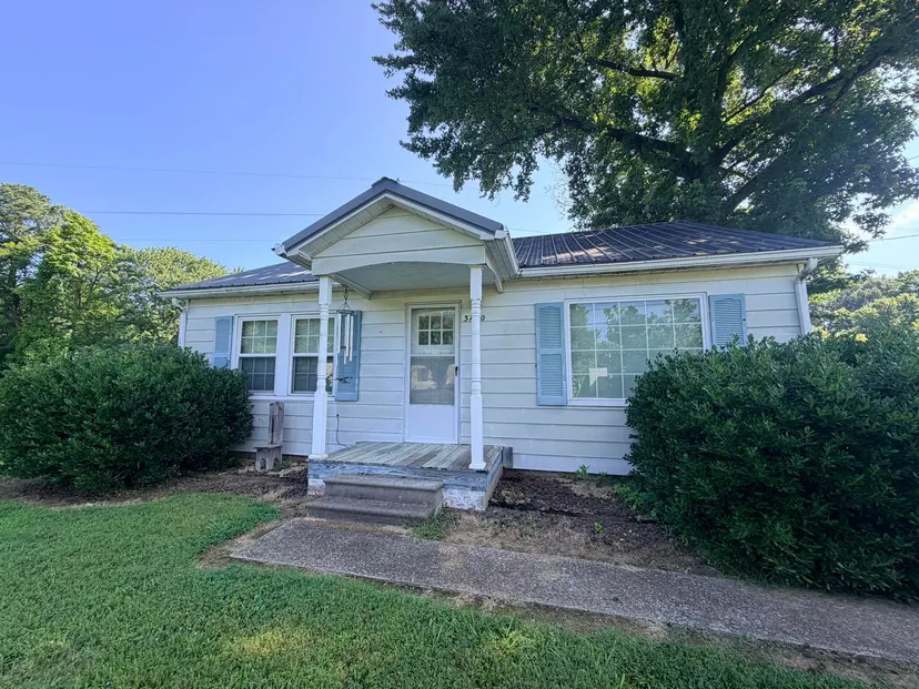3730 Benton Road, Paducah, KY 42003 — primary photo