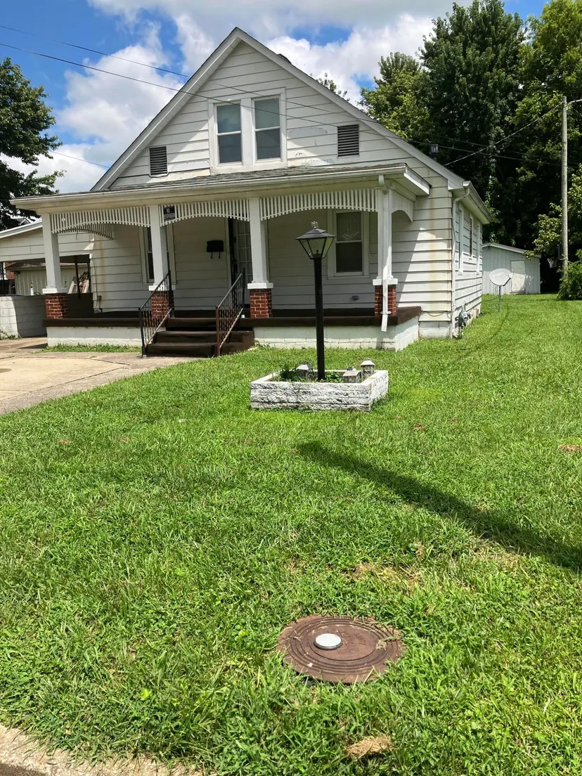 219 Shuck Avenue, Lebanon, KY 40033 — primary photo