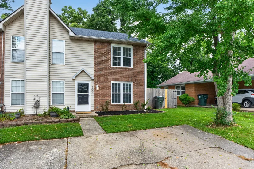 3681 Arbor Drive, Lexington, KY 40517 — primary photo