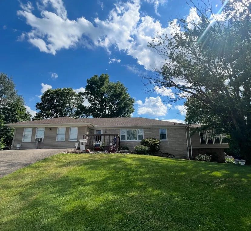 416 Glenwood Drive, Georgetown, KY 40324 — primary photo