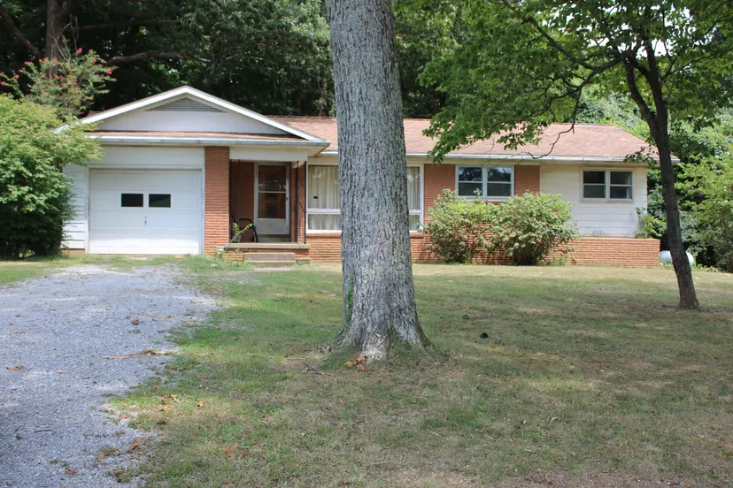 11263 State Route 93 S, Eddyville, KY 42038 — primary photo