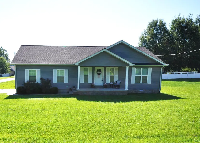 1238 Robin Wood Drive, Benton, KY 42025 — primary photo