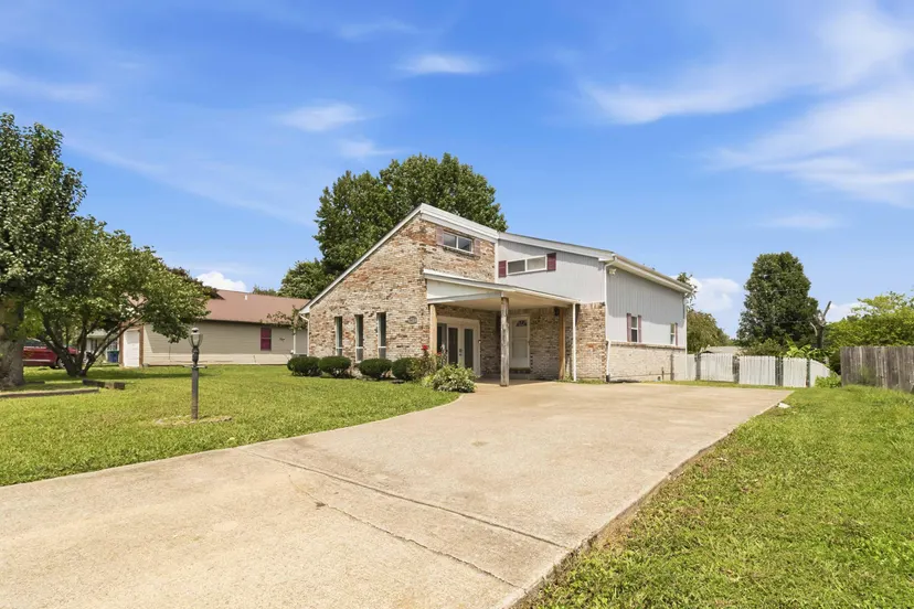 5415 Scenic Vista Drive, Somerset, KY 42501 — primary photo