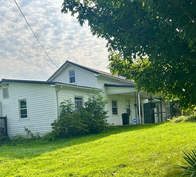 3192 Poosey Ridge Road, Richmond, KY 40475 — primary photo
