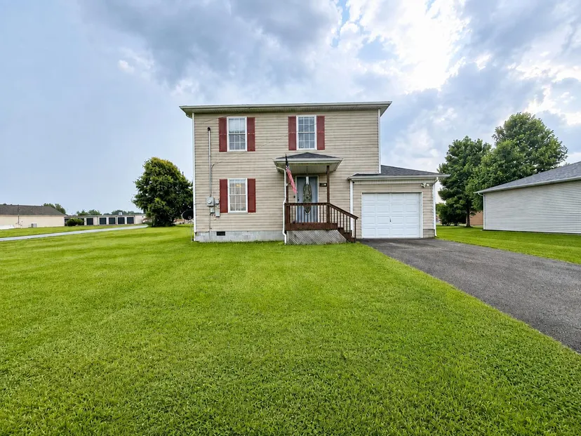 101 April Drive, Junction City, KY 40440 — primary photo