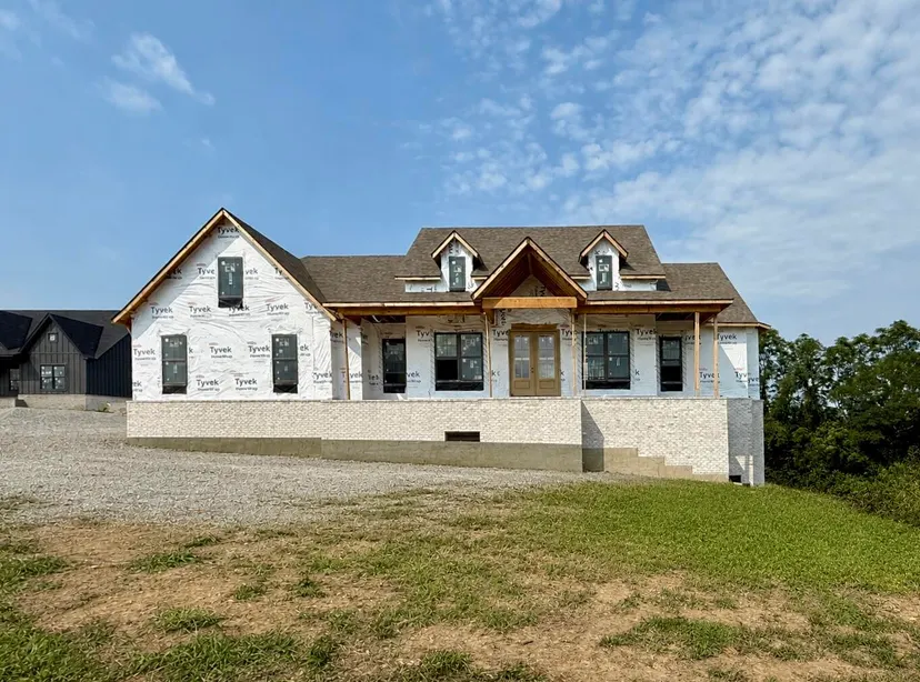 2012 West Court, Richmond, KY 40475 — primary photo