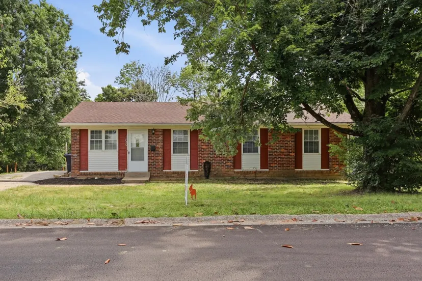 1020 Maverick Trail, Frankfort, KY 40601 — primary photo