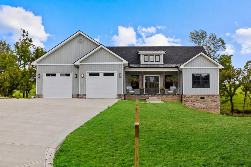 545 Boones Creek Road, Lancaster, KY 40444 — primary photo