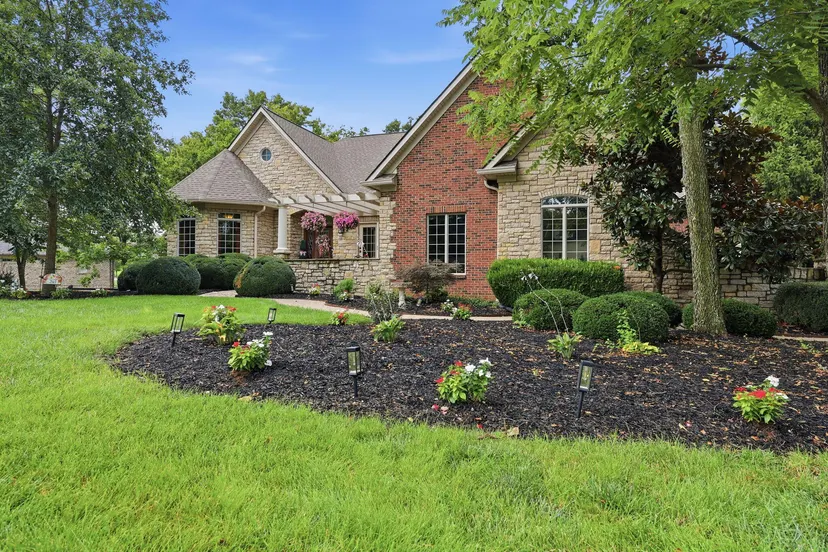 203 Stonegate Drive, Nicholasville, KY 40356 — primary photo