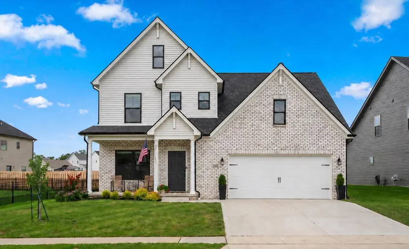 448 Friendly Avenue, Nicholasville, KY 40356 — primary photo
