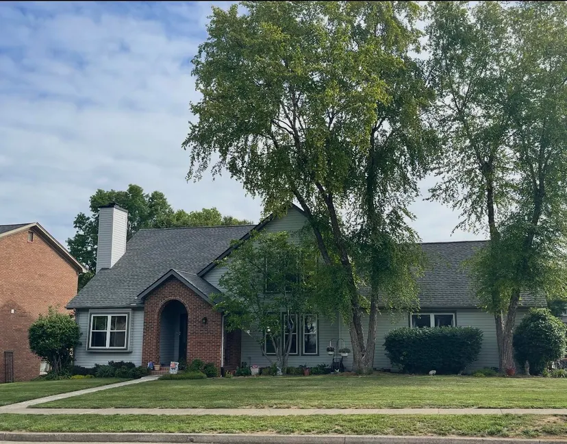 517 Stone Creek Drive, Lexington, KY 40503 — primary photo