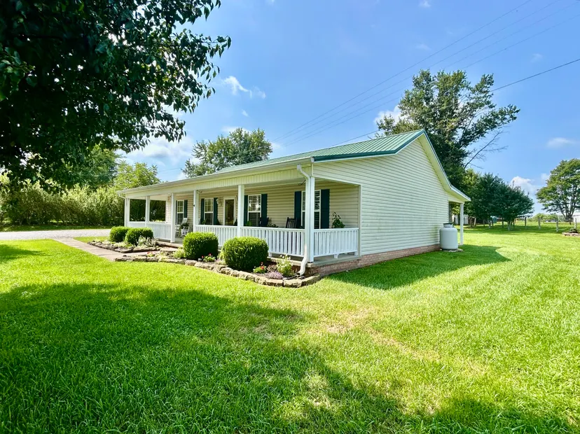965 Old Somerset Stanford Road, Eubank, KY 42567 — primary photo
