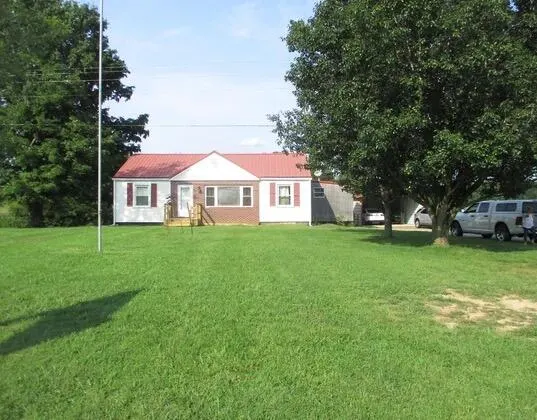 3334 Symsonia Highway, Benton, KY 42025 — primary photo