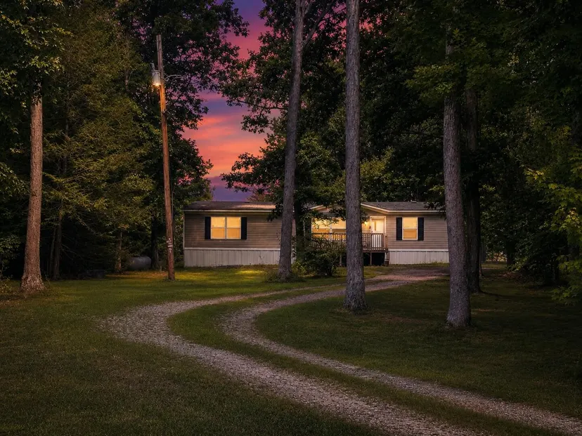 1004 Kristen Lane, West Liberty, KY 41472 — primary photo