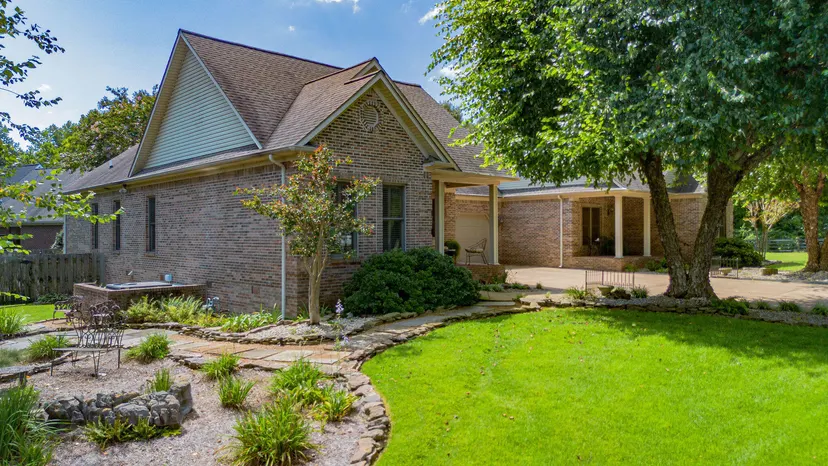 395 Wildcat Trace, Paducah, KY 42003 — primary photo