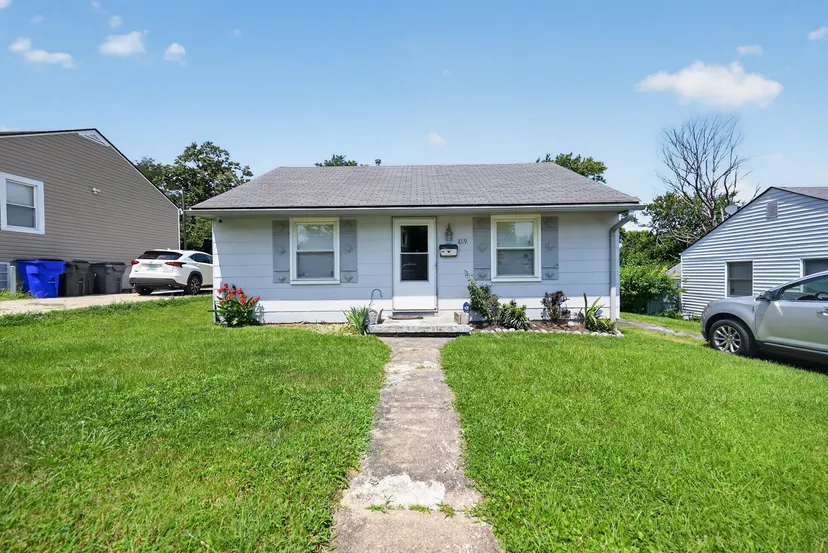 1019 Carneal Road, Lexington, KY 40505 — primary photo