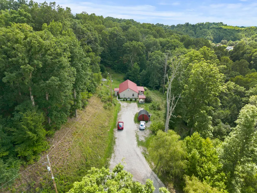 1977 Kentucky 1458, Flatwoods, KY 41139 — primary photo