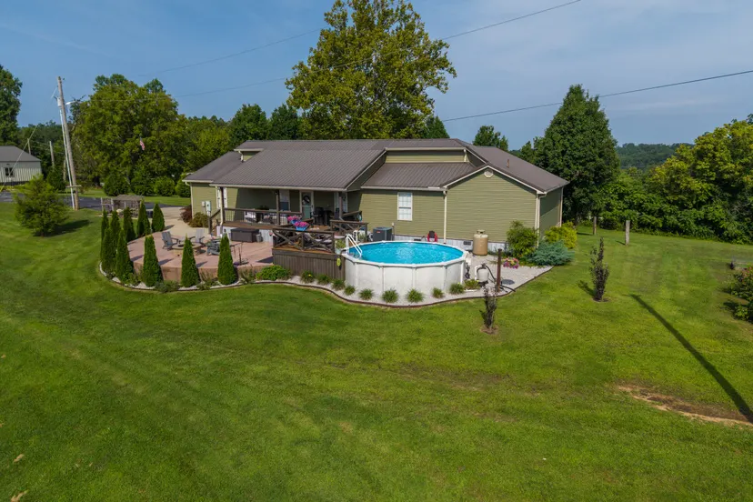 1662 S Tree Tower Road, Sand Gap, KY 40481 — primary photo