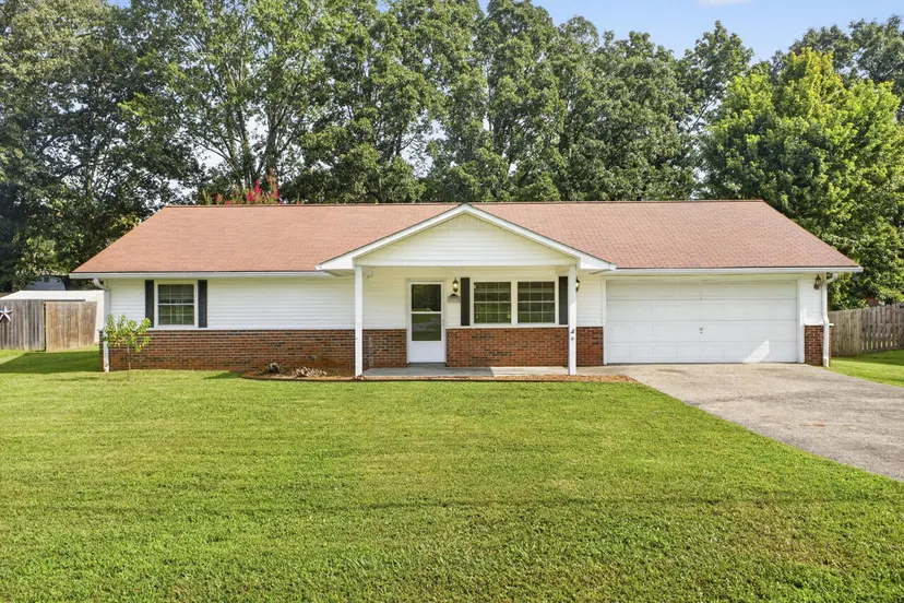 1518 Kirkwood Drive, Murray, KY 42071 — primary photo