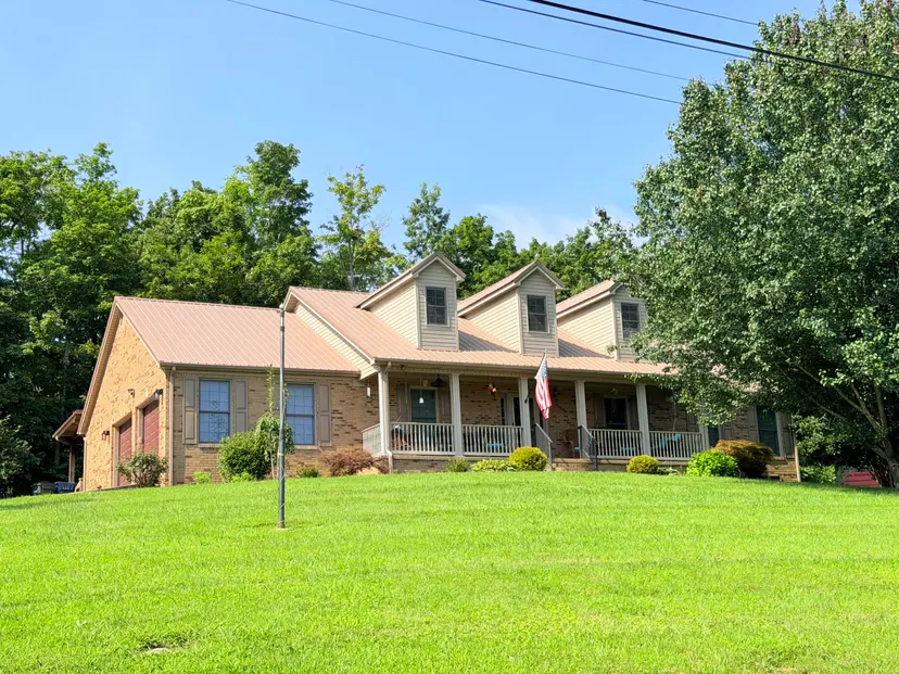 237 Silver Mist, Mt Vernon, KY 40456 — primary photo