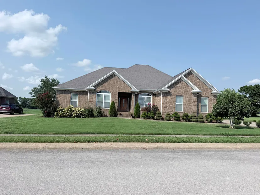 116 Pemberton Place, Hopkinsville, KY 42240 — primary photo