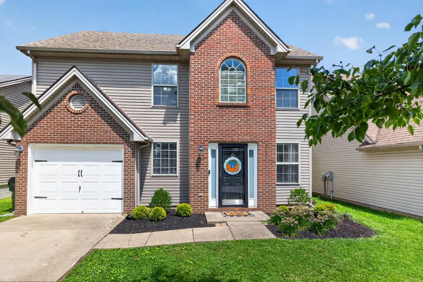3057 River Run Trail, Lexington, KY 40511 — primary photo