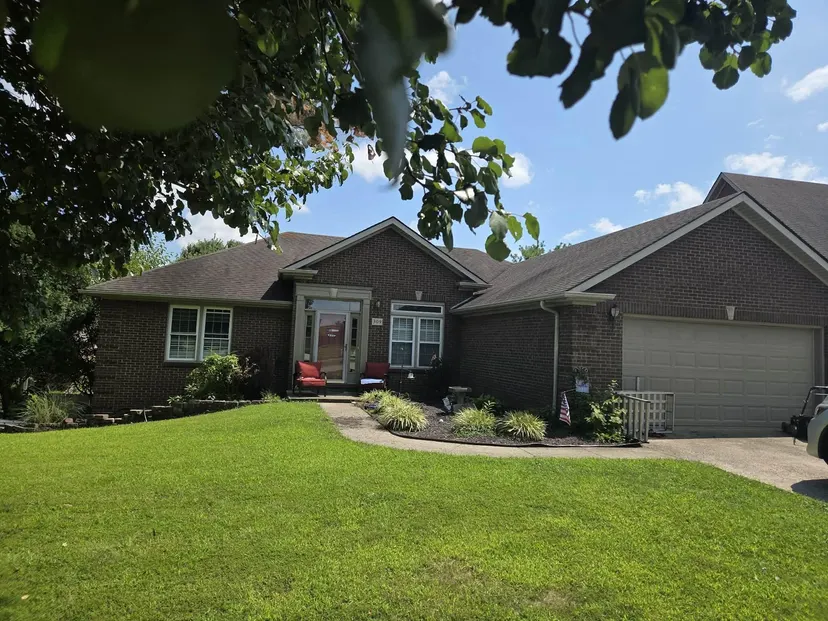 309 Savanna Drive, Richmond, KY 40475 — primary photo