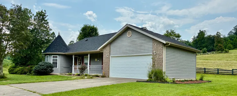 367 Banks Branch Road 3, Campton, KY 41301 — primary photo