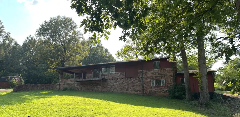 168 Elliott Street, Gilbertsville, KY 42044 — primary photo