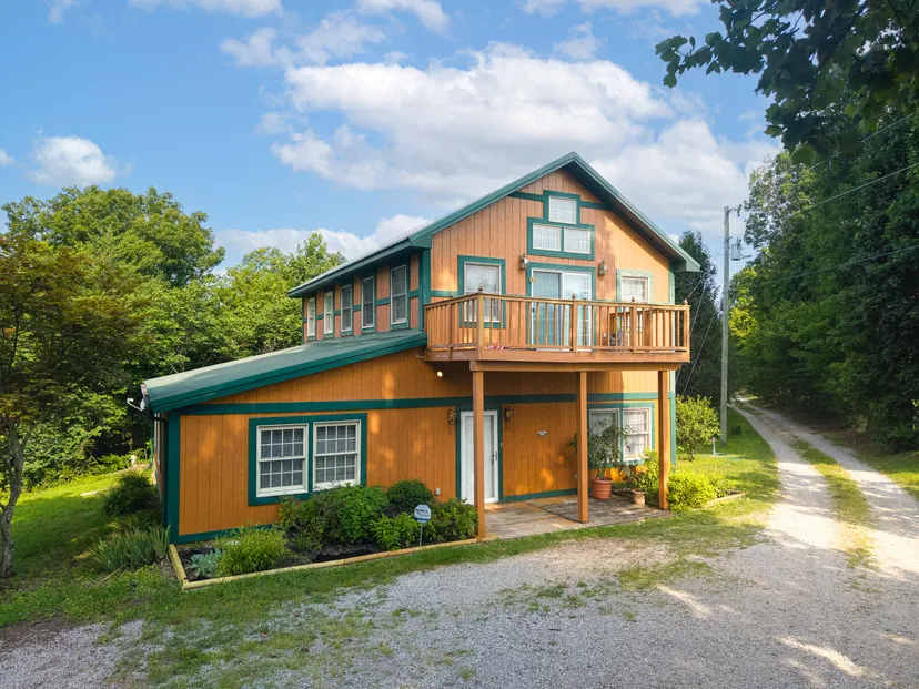 3271 Henson Creek Rd Road, Liberty, KY 42539 — primary photo