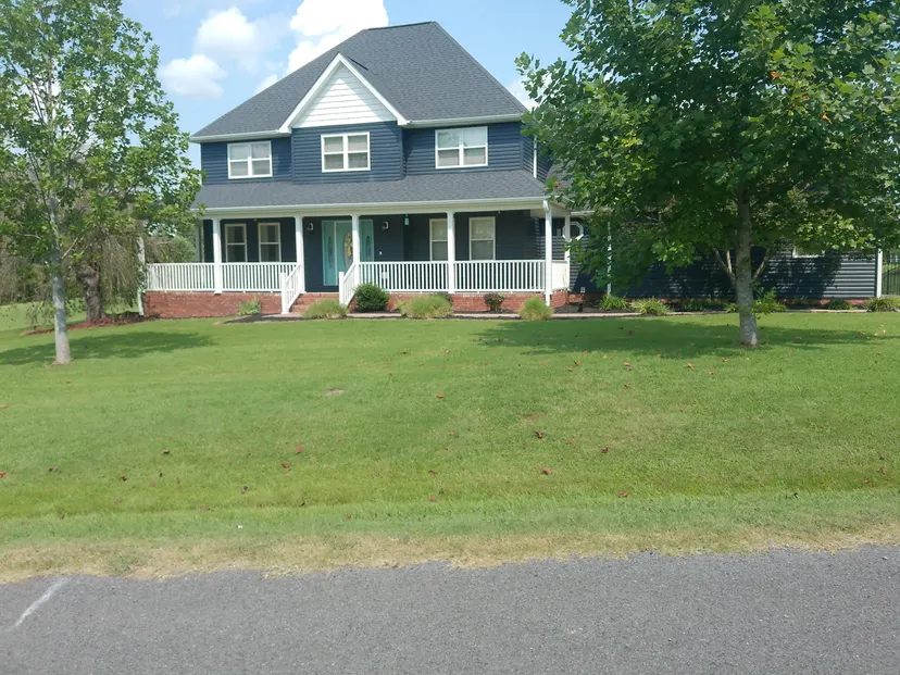 170 Carriage Lane, Benton, KY 42025 — primary photo