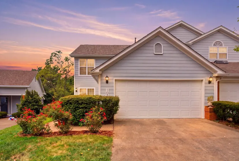 1058 Griffin Gate Drive, Lexington, KY 40511 — primary photo